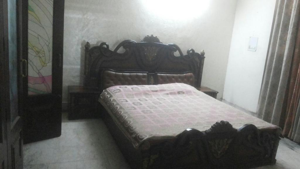 Heritage Inn Газиабад Стая снимка